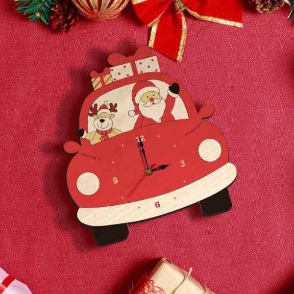 Christmas Day Wooden Clock Wall Clock Santa Claus Deer Home Decoration Cartoon（No battery）